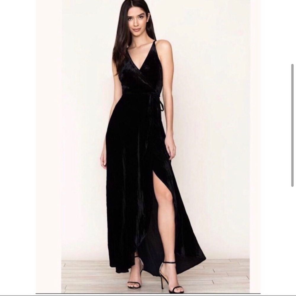 Yumi Kim Elegant Black Velvet Maxi Dress